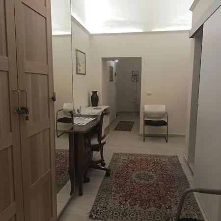 Eli Apartment *